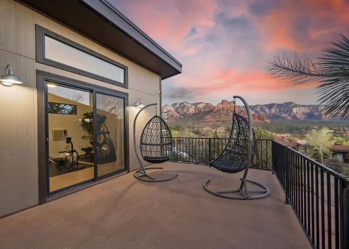 Ferienhaus Stunning Views Uptown With Hot Tub Gym And Fire Pit