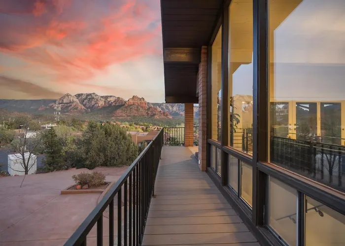 Stunning Views Uptown With Hot Tub Gym And Fire Pit * Sedona